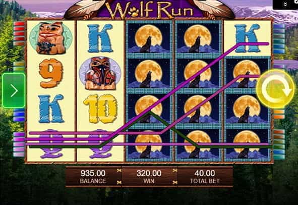 Wolf Run online slot during the game