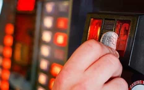 How To Manipulate A Slot Machine
