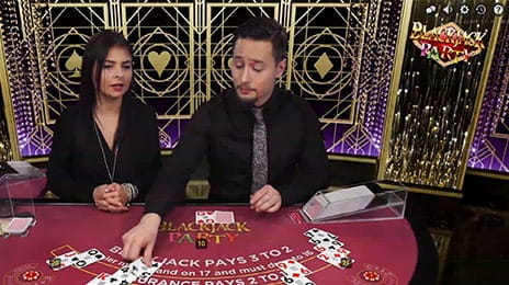 Adu-ți prietenii, începe blackjack party!