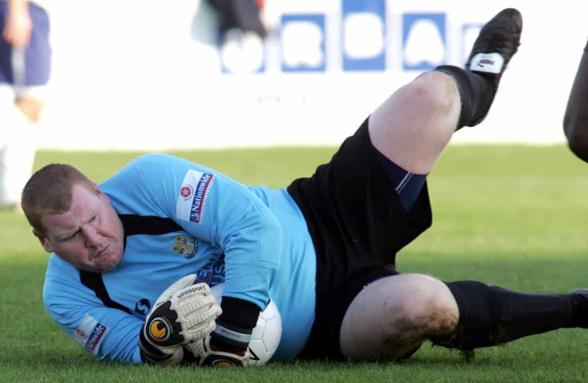 Wayne Shaw playing for Sutton United.