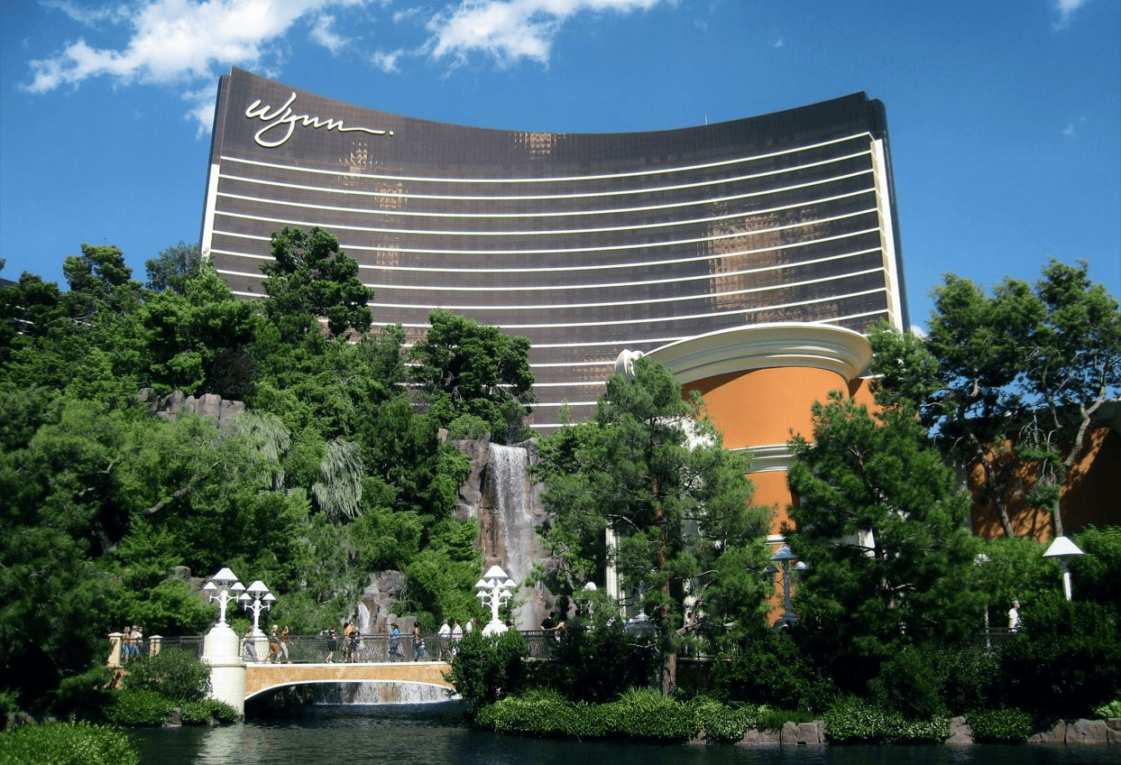 Las Vegas Wynne hotel seen from the exterior.