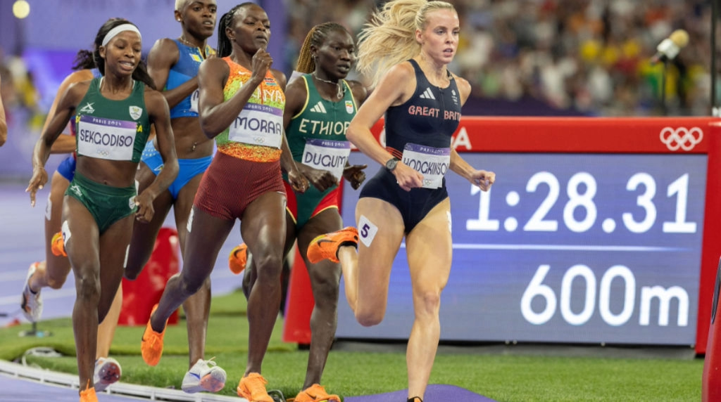 Keely Hodgkinson leads the field in the Women's 800m final at the 2024 Olympic Games in Paris.